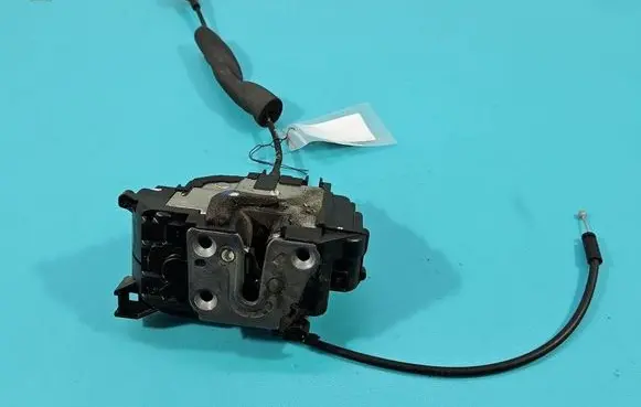 Renault Laguna III Front door lock 805000004R IMPRK1605702