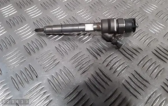 BMW 1 E81 E87 Fuel injector 0445110289 779844604