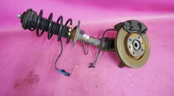 Peugeot 208 Front wheel hub spindle knuckle P55
