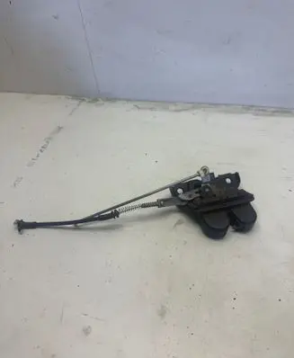 Audi A4 S4 B6 8E 8H Tailgate/trunk/boot lock/catch/latch 8E9827520