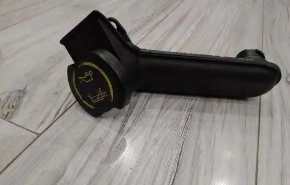 Ford Mondeo Mk III Oil cooling pipe YCIQ6763