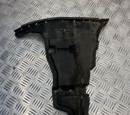 Volvo V70 Front bumper mounting bracket 08693181