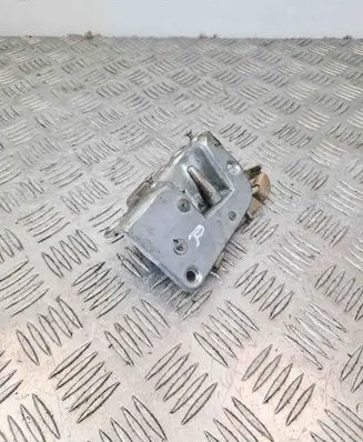 Mercedes-Benz SLC C107 Front door lock 1077200135 A1077200135