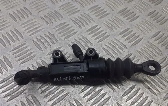Mini One - Cooper R50 - 53 Clutch release bearing slave cylinder 6758825
