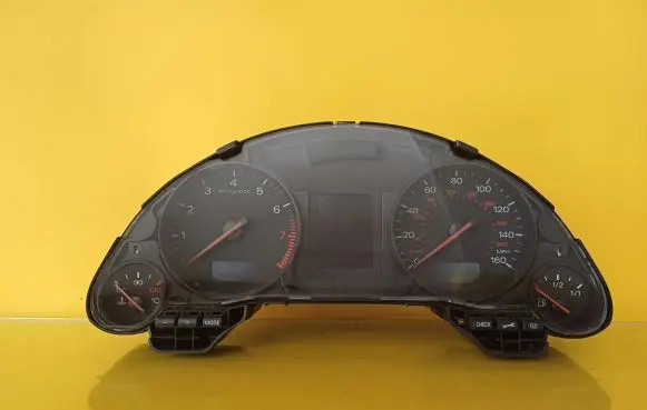 Audi A4 S4 B6 8E 8H Speedometer (instrument cluster) 8H0920950A