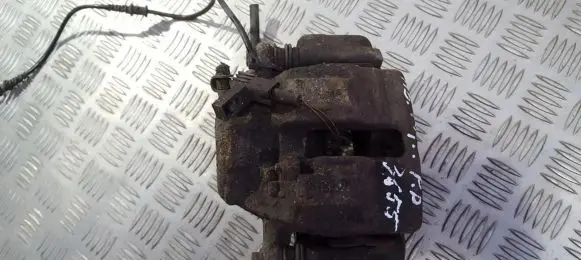 Mercedes-Benz CLK A209 C209 Front brake caliper