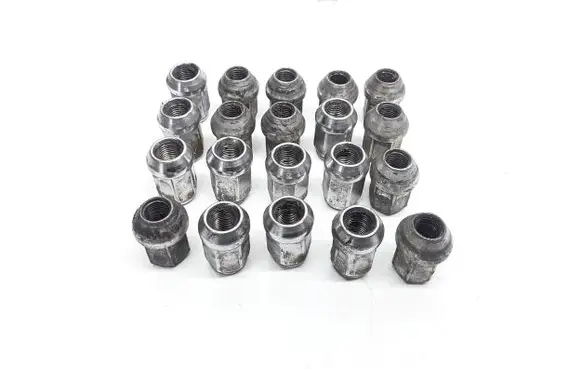 Subaru Legacy Nuts/bolts 