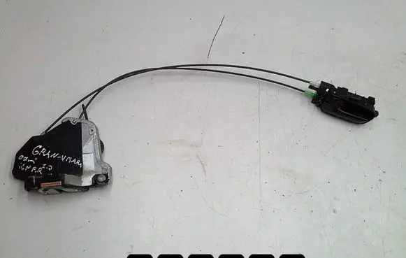 Suzuki Grand Vitara I Front door lock 