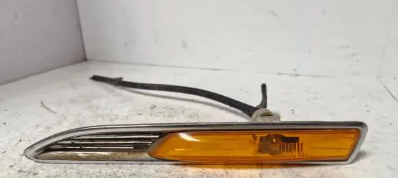 Ford Mondeo MK IV Front fender indicator light 7s7113k354af