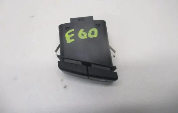 BMW 5 E60 E61 Hazard light switch