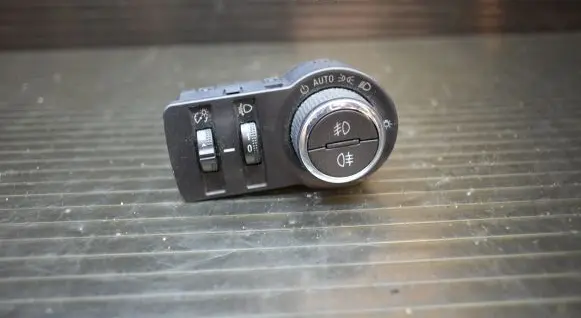 Opel Mokka Light switch 95297440