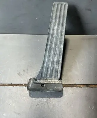 BMW 5 F10 F11 Accelerator throttle pedal 6860784