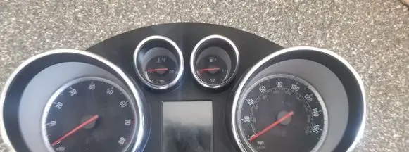 Opel Cascada Speedometer (instrument cluster) 39013456 600776881