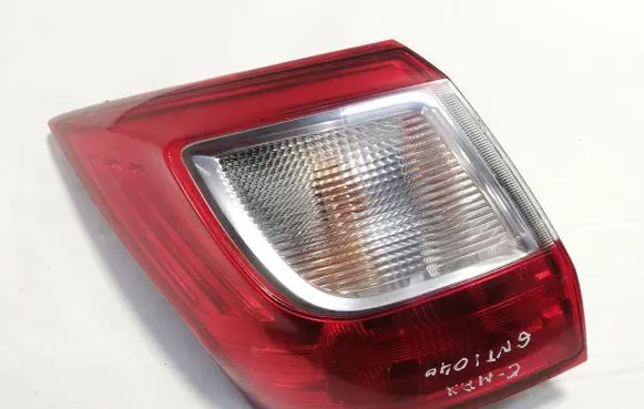 Ford C-MAX II Rear/tail lights AM5113N004BA