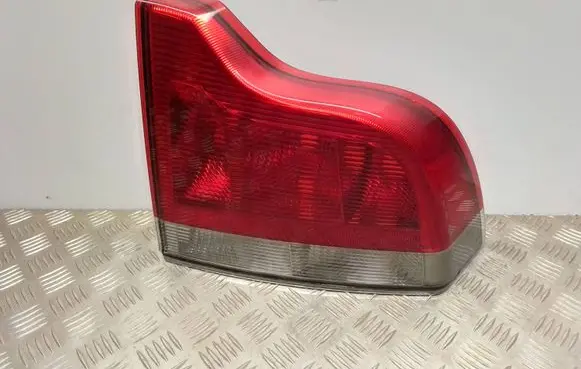 Volvo S60 Rear/tail lights 8664080 8664082
