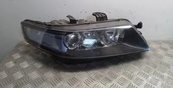 Honda Accord Headlight/headlamp P6017