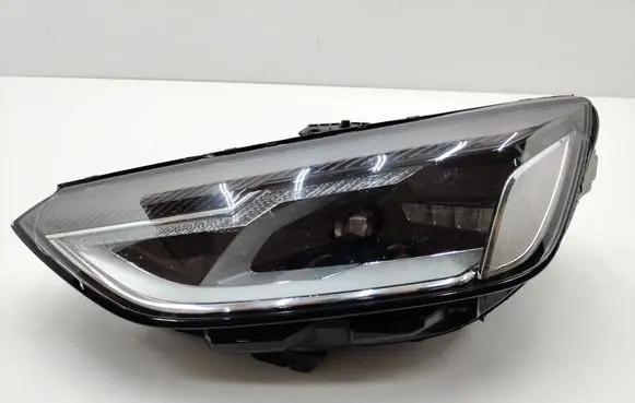 Audi A4 S4 B9 Headlight/headlamp 8W0941011