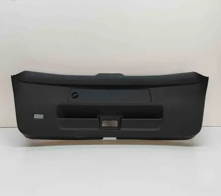 Audi e-tron Tailgate trim 4KE867973C