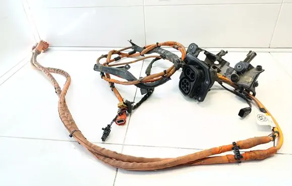 Volkswagen Golf VII Electric car charge socket 5GE971531K