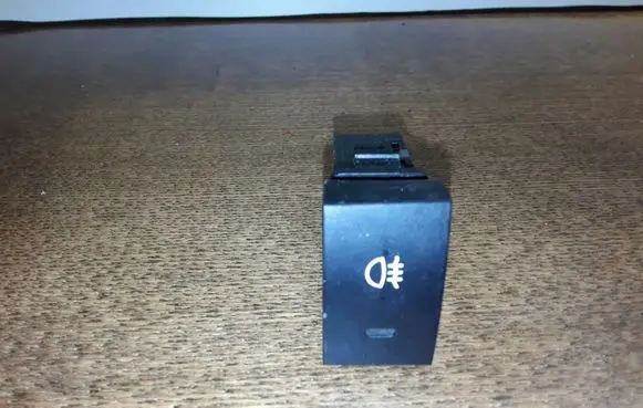 Hyundai Tucson JM Fog light switch 937302E901