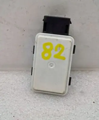 Volvo EX30 Aerial antenna amplifier