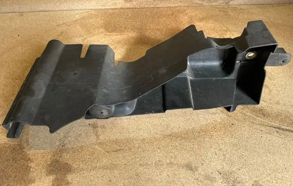 Mercedes-Benz Sprinter W906 Side radiator support slam panel A9068890131