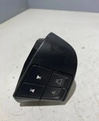 Volvo S80 Steering wheel buttons/switches 30739641 06W30