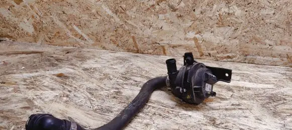 Alfa Romeo Giulia Electric auxiliary coolant/water pump 00505483310