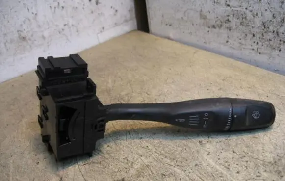 Mitsubishi Pajero Sport I Wiper control stalk