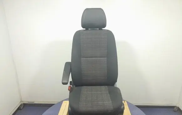 Mercedes-Benz Sprinter W906 Front driver seat 