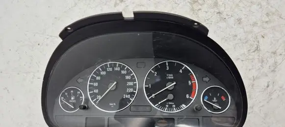 BMW 5 E39 Speedometer (instrument cluster) 6906122