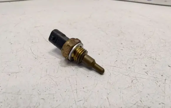Coolant temperature sensor