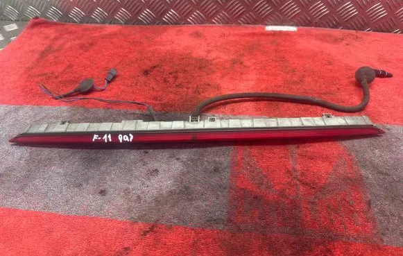 BMW 5 F10 F11 Third/center stoplight 7203224