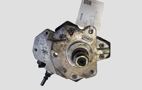 KIA Sorento Fuel injection high pressure pump 0445010101 331004A010