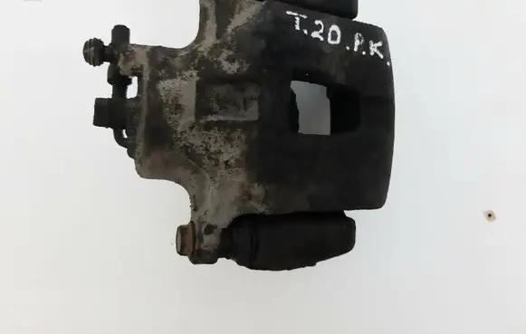 Toyota Corolla Verso E121 Front brake caliper