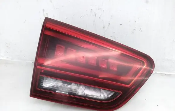 Seat Alhambra (Mk2) Tailgate rear/tail lights 7N5945307A