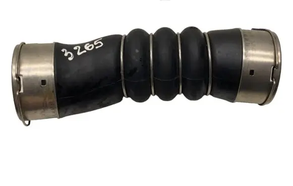 BMW 7 F01 F02 F03 F04 Intercooler hose/pipe 7800144