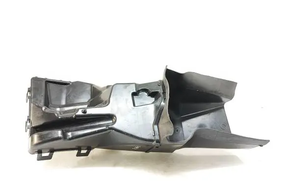 Peugeot Partner III Intercooler air channel guide 9816871780