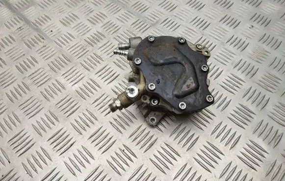 Volkswagen Transporter - Caravelle T5 Vacuum pump 070145209J