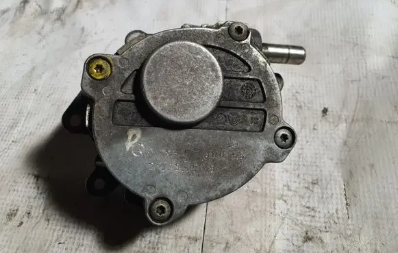 Mercedes-Benz R W251 Vacuum pump A6422300165