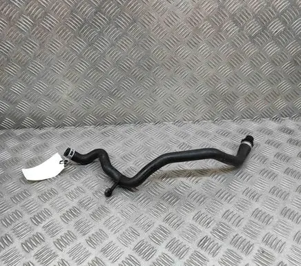 Volvo XC40 Engine coolant pipe/hose 32138731
