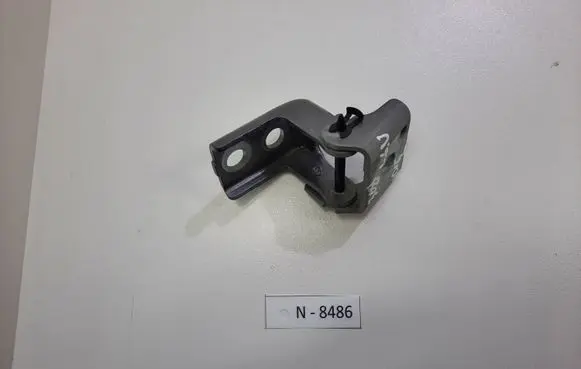 Peugeot 308 Rear door upper hinge