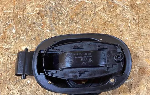 Porsche Macan (95B) Fuel tank cap 95b809857