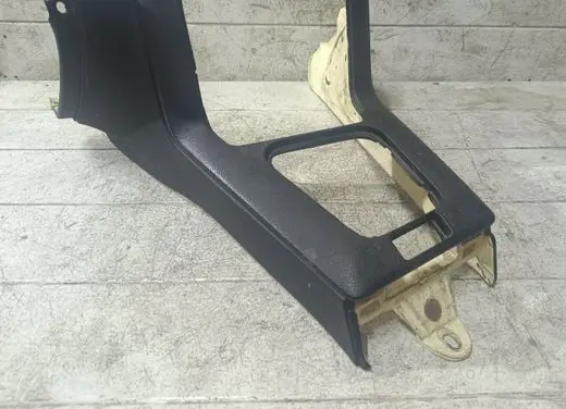 BMW 3 E36 Center console 8119817