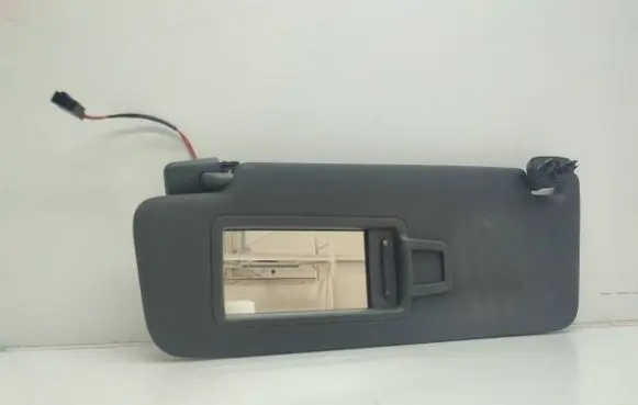 Sun visor