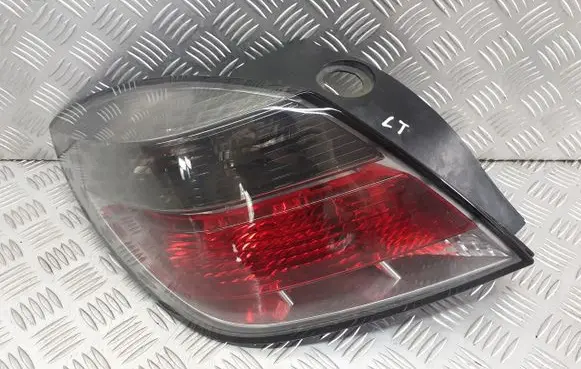 Opel Astra H Number plate light 13252443