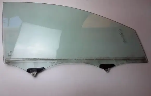 Honda CR-V Front door window glass four-door E643R00050