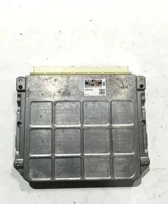 Toyota Hilux (AN10, AN20, AN30) Engine control unit/module 896610KW60 MB2759003054
