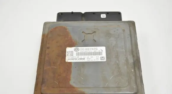 Volkswagen PASSAT B6 Engine control unit/module 03G906018FG