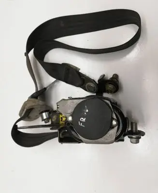 Honda FR-V Front seatbelt K0xm4y08e